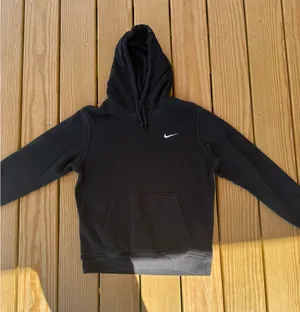 Black Nike Hoodie Women’s thumbnail 1