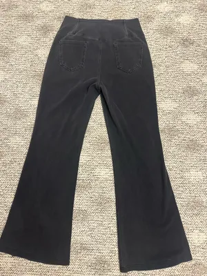 Black flare pants Size M thumbnail 4