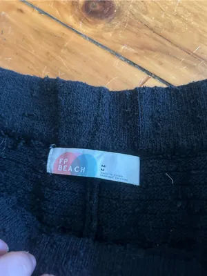 ☀️3/$25 free people Carter Sweater shorts beach - Navy size medium thumbnail 4