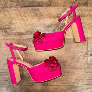New York & Company Raya Rhinestone Flower Platform Heels Pump Size 9 thumbnail 2