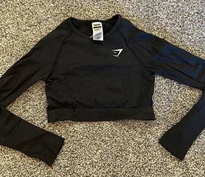 Seamless Long Sleeve Crop Top thumbnail 1