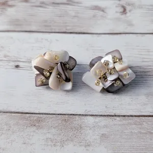 Vintage Clip On Earrings Large Cream & Brown Tones thumbnail 2