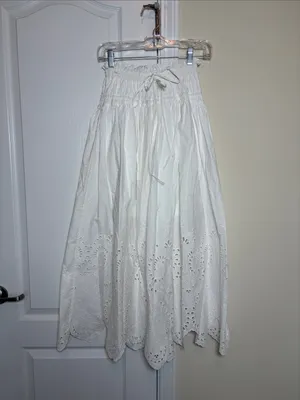 Moon River White Eyelet Midi Skirt with Scalloped Hem thumbnail 5