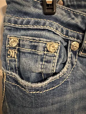 Miss Me feather wings Boot cut low rise rhinestone jeans‎ Women's 29 thumbnail 4