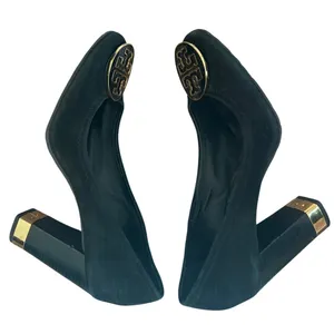 Tory Burch Maddie Suede Pumps Black Gold Logo Block Heel Size 9 thumbnail 7