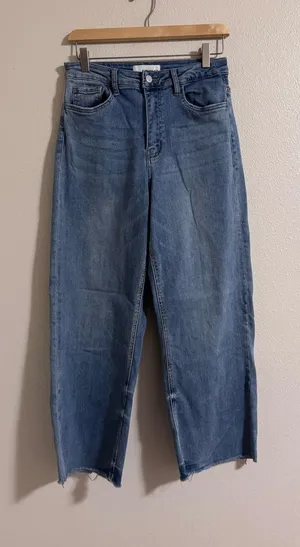 Straight Leg Women's Jeans in Classic Blue Wash thumbnail 1