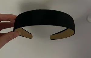 Black headband thumbnail 1
