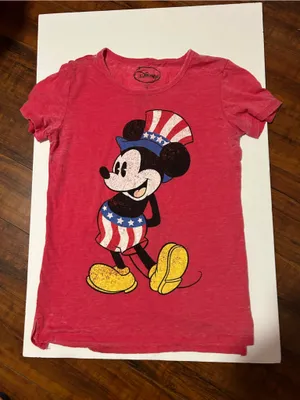 Disney women’s Red Mickey Mouse Patriotic Graphic Tee thumbnail 1