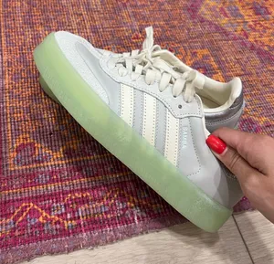 Adidas Samba thumbnail 1