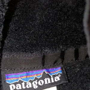 Patagonia black fleece size small thumbnail 4