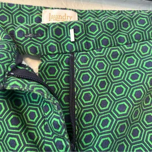 Laundry by Shelli Segal green and navy geometric print Bermuda shorts size 14 thumbnail 15