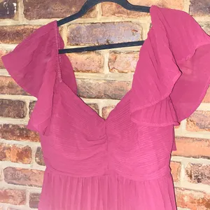 NWOT Lulu's Notorious Charm Rusty Rose Pleated Flutter Sleeve Maxi Dress Size XL thumbnail 5