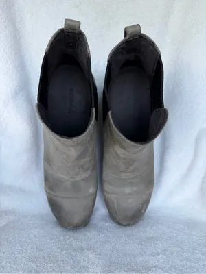 SOREL Joan of Arctic Lea Wedge Olive Green Leather Chelsea Booties Womens US 9 thumbnail 7