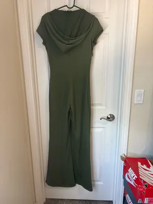 FashioNova women’s jumpsuit size medium thumbnail 3