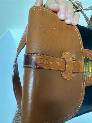 Vintage Moda Italiana Leather Brown Black Turnlock Crossbody Bag Handled Purse. thumbnail 4