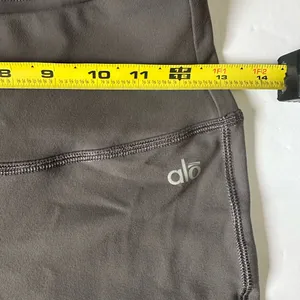 ALO Yoga Charcoal Crop‎ Leggings Women’s Sz S thumbnail 4