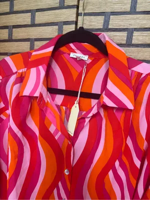 Jodifl pink and orange button down top size medium thumbnail 3