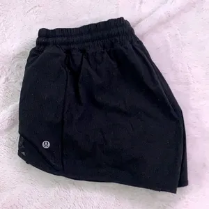 Black Lululemon Hotty Hot Shorts 2.5in thumbnail 1