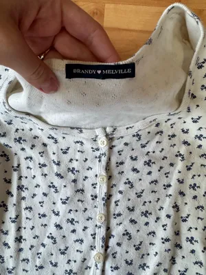 Brandy Melville Button-Up Top thumbnail 3