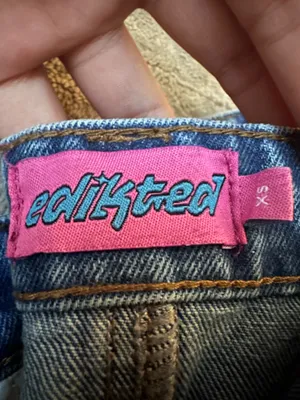 Edikted Carpenter Low Rise Baggy Jeans thumbnail 4