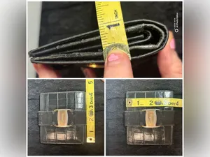 Ferragamo Vintage Vara Bow Wallet Croc Embossed Black Leather Compact Bifold thumbnail 14