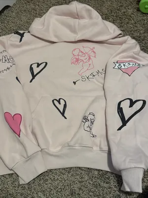 E.D (Clst) Cotton Fleece Classic Pullover hoodie| Barely Pink Heart | Size Small thumbnail 2