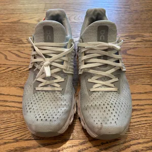 OnCloud OnRunning CloudSwift Sneaker Wolf Sand thumbnail 10