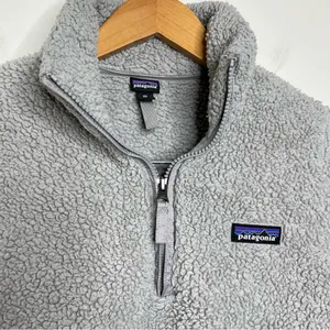 Patagonia Fleece Sherpa 1/4 Zip Pullover Top Gray Women’s Size XS thumbnail 2