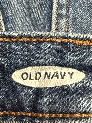 Old navy women’s distressed jeans shorts size 4 . thumbnail 7