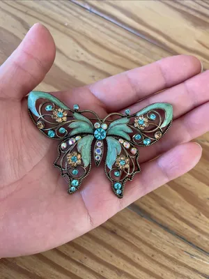 Vintage Nina Ricci for Avon Enamel Butterfly Brooch thumbnail 4
