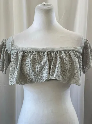 Women's Victoria's Secret Light Gray Lace Off-Shoulder Bralette L thumbnail 1