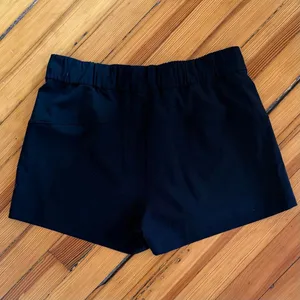 Lululemon On the Fly Short Woven 2.5" in Black Size 10 thumbnail 4