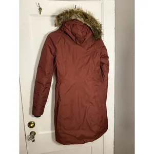 The North Face Arctic II Maroon Red Waterproof Goose Down Parka Jacket thumbnail 2