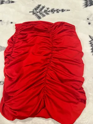 Amazon Red Skirt thumbnail 2