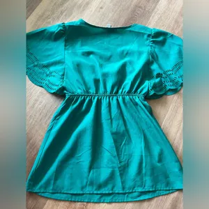 Speechless Teal Top. Size small. thumbnail 3