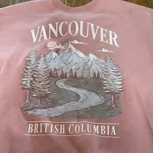Hollister Vancouver British Columbia Graphic Sweatshirt Mauve Pink Womens Medium thumbnail 3