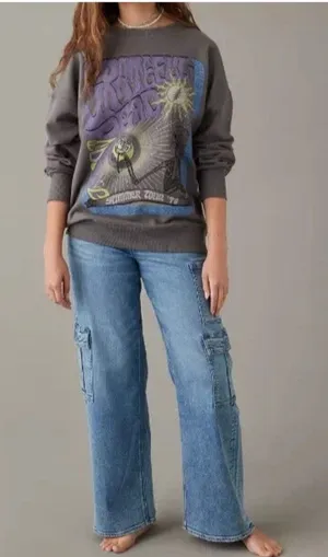 AMERICAN EAGLE AE OVERSIZED GRATEFUL DEAD GRAPHIC SWEATSHIRT WOMENS Size XS 2731 thumbnail 1