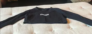 Gymshark Long Sleeve Spellout Logo Cropped Top Size Small thumbnail 1