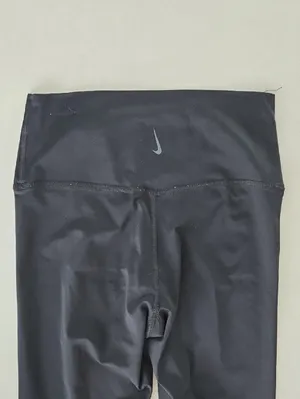 Nike Dri-FIT Black Performance Leggings Size S thumbnail 3