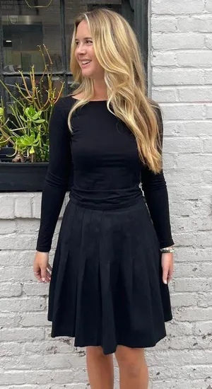 J.Crew Vintage black pleated mini skirt sz m - no brand- 29x20 preppy holiday winter academic thumbnail 1