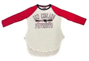 𝅺nfl womens New England patriots t-shirt size medium. thumbnail 1