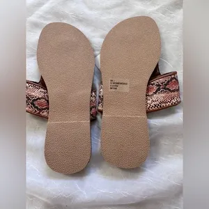 Black Rivet sandals thumbnail 6