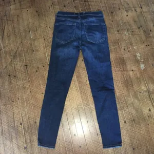 Free People destroyed distressed size 26 dark wash jeans thumbnail 3