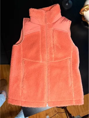 Lululemon Textured Fleece Full-Zip Vest Coral Pink Size 0 NEW thumbnail 3