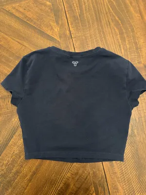 TNA Aritzia Top Crop thumbnail 2