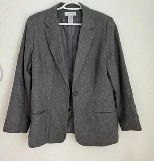 Sag Harbor Wool Blend Blazer Jacket In Dark Gray Pockets Button Women’s Size 12 thumbnail 1