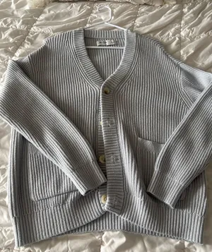 Hollister Cardigan  thumbnail 1