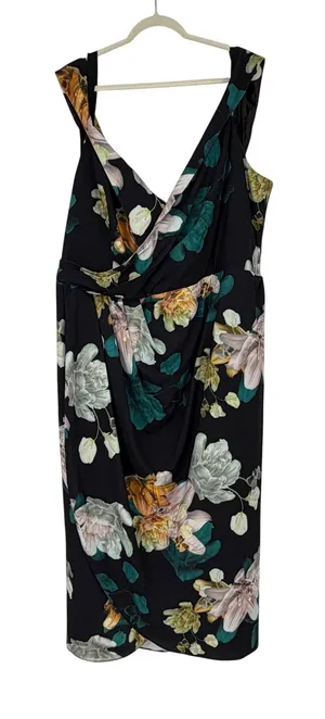 City Chic Maxi Floral Glow FF Dress Black XXL 24 Faux Wrap V-Neck Plus Size thumbnail 1