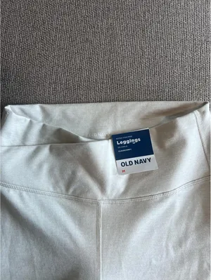 New Old Navy Cloudsoft Leggings thumbnail 3
