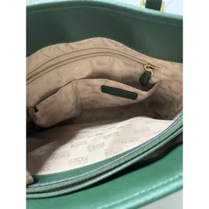 Michael Kors Voyager Medium Top Zip Tote Dark Green Saffiano Leather Handbag thumbnail 4